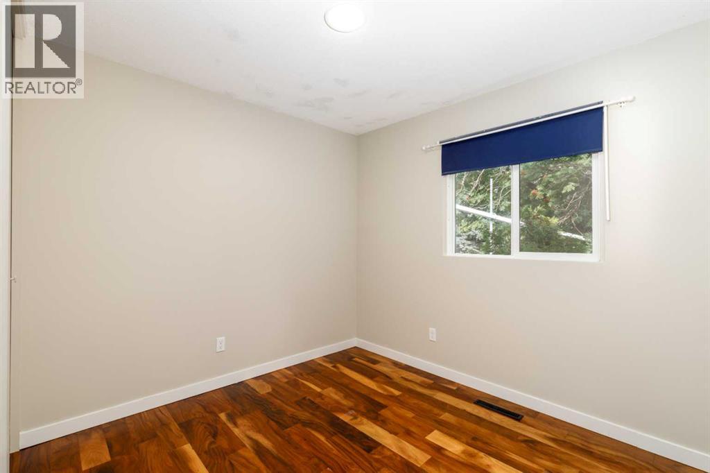 27 Martin Close - Image 13
