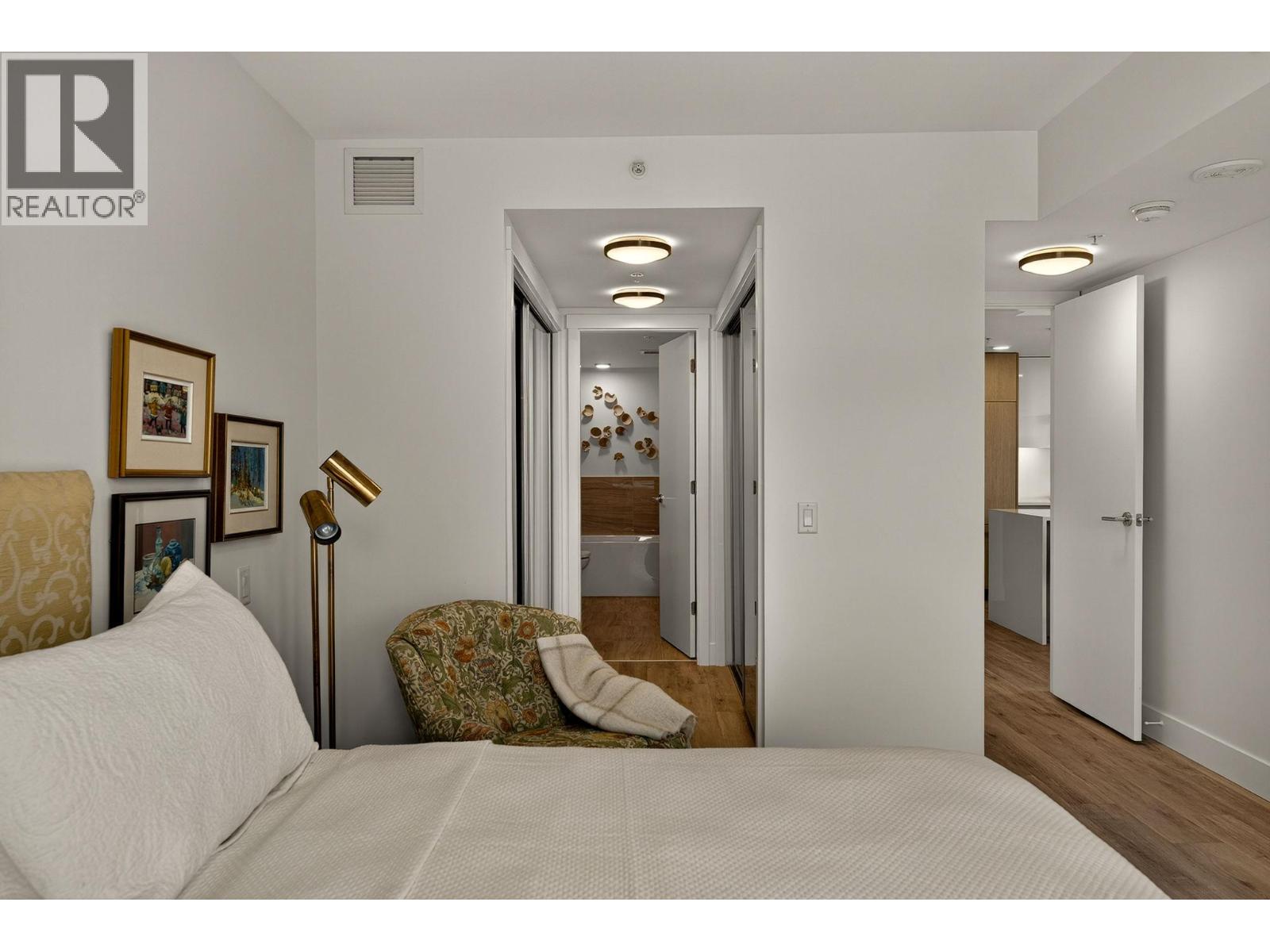 #708 1588 Ellis Street - 22