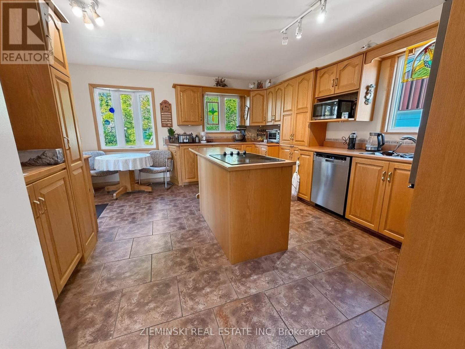 284 FOURTEENTH AVENUE - 2