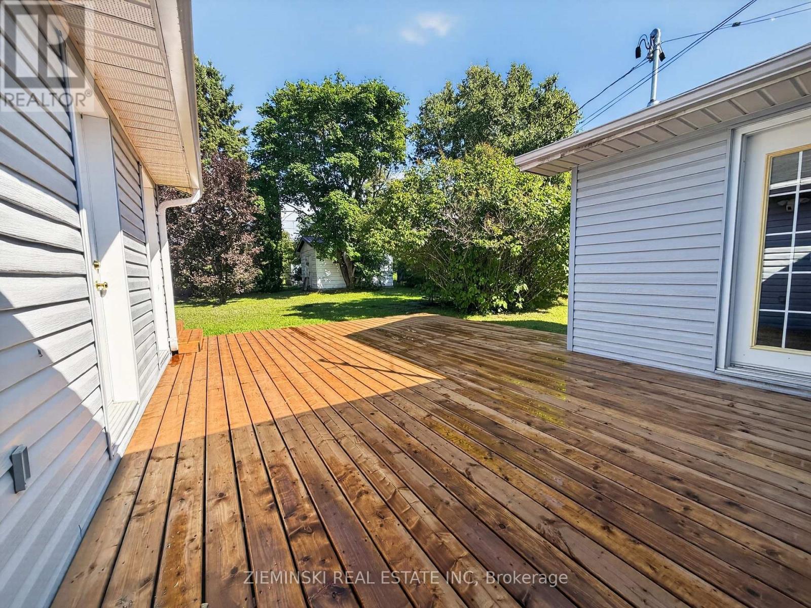 284 FOURTEENTH AVENUE - Image 26