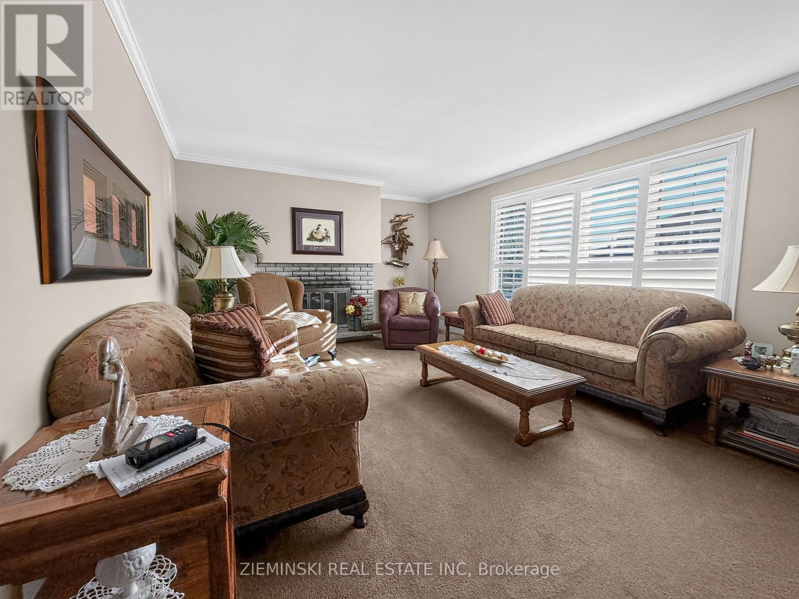 284 FOURTEENTH AVENUE - Image 4