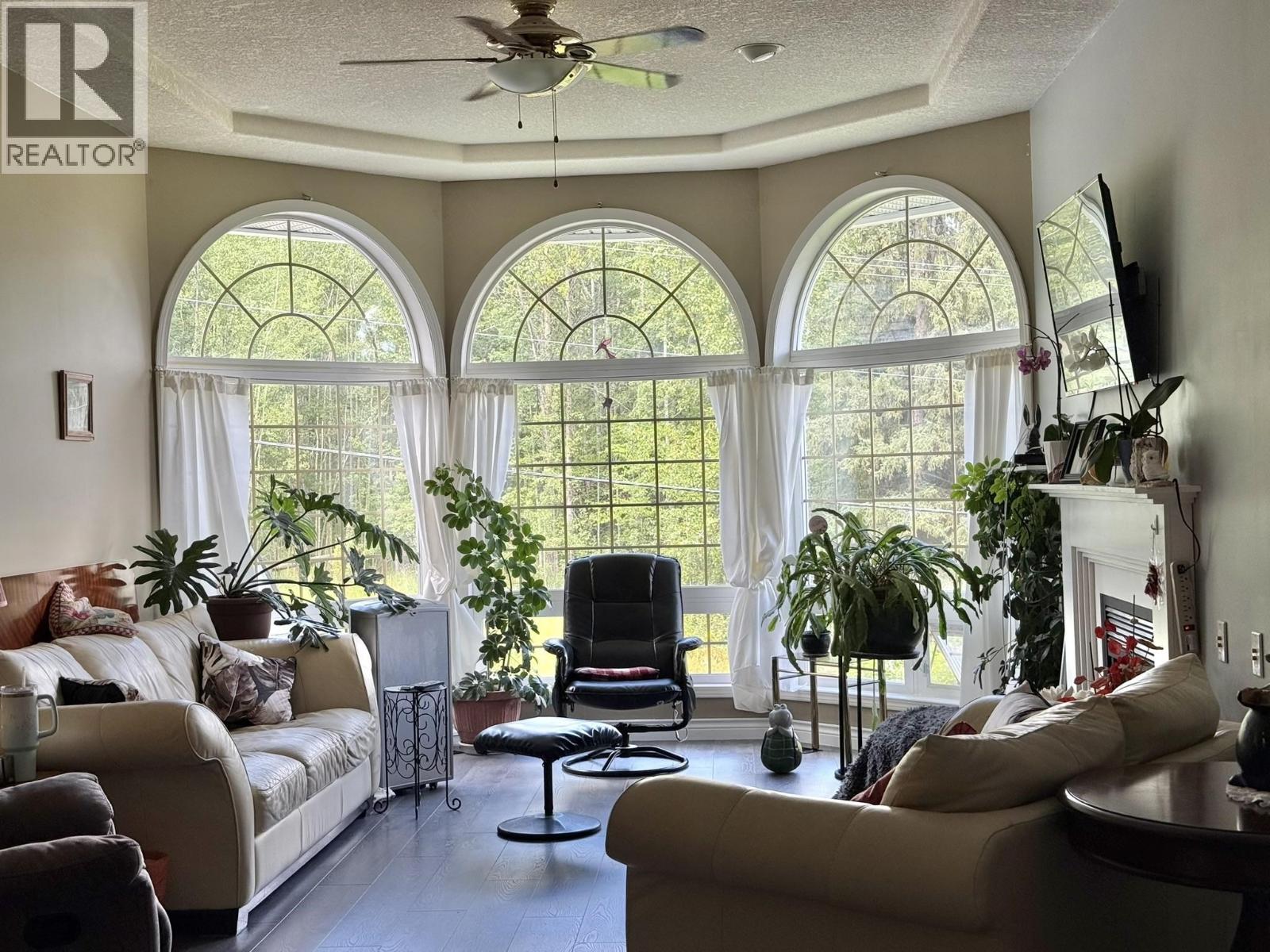 1346 ABBOTT ROAD - 3