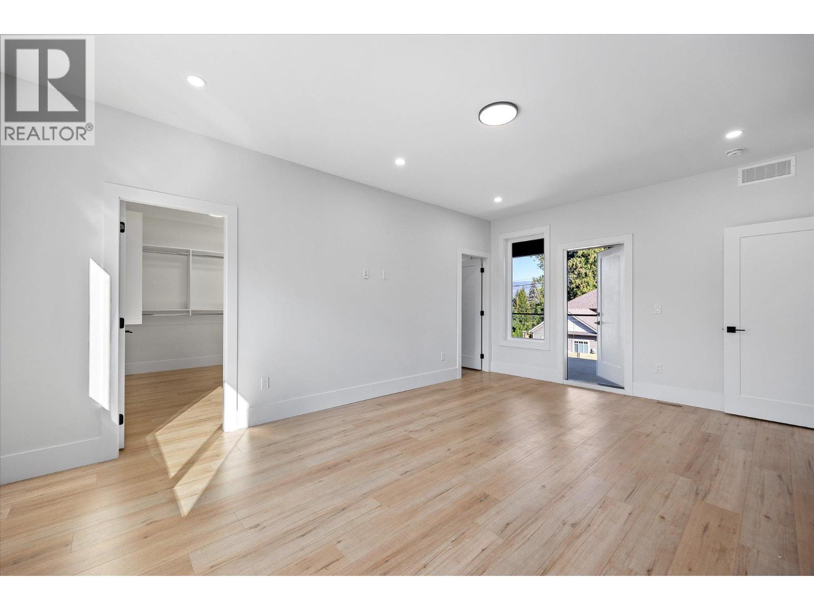 705 McClure Road - 11