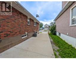 Recreational, Games room - 52 Fifth Street, Welland, ON L3B4Z5 Photo 6