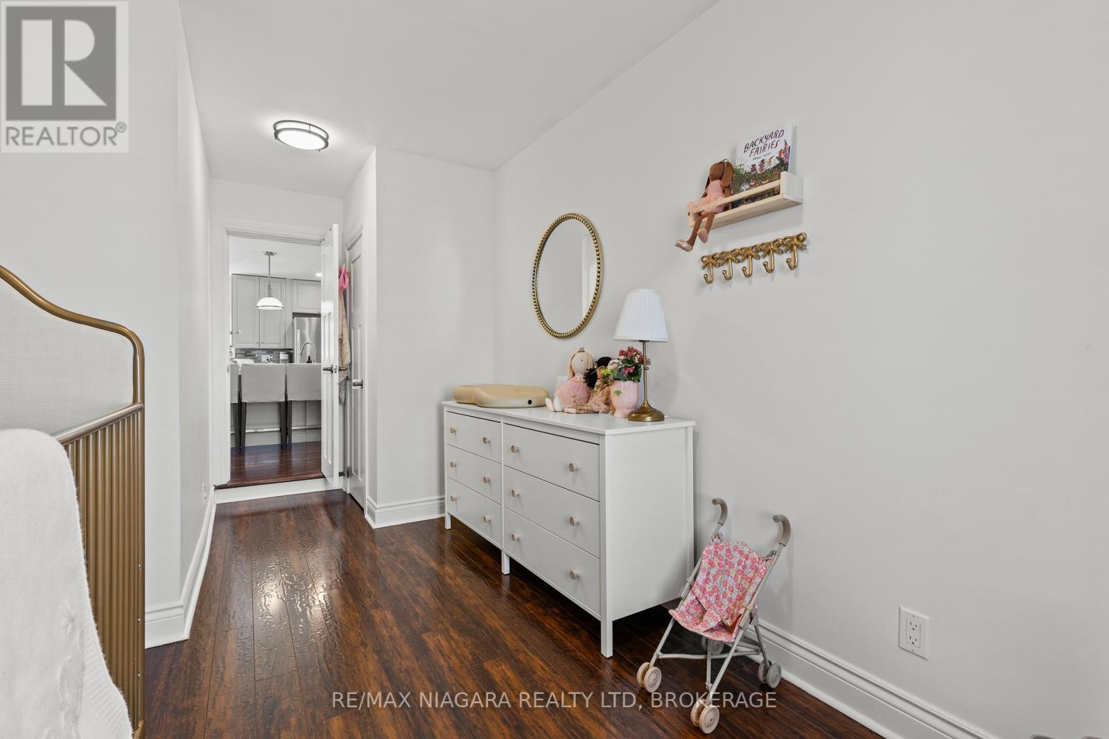 17 HUMBOLDT PARKWAY - Image 21