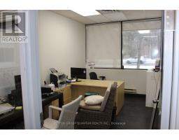 2239 Winston Park Drive, Oakville, ON L6H5R1 Photo 11
