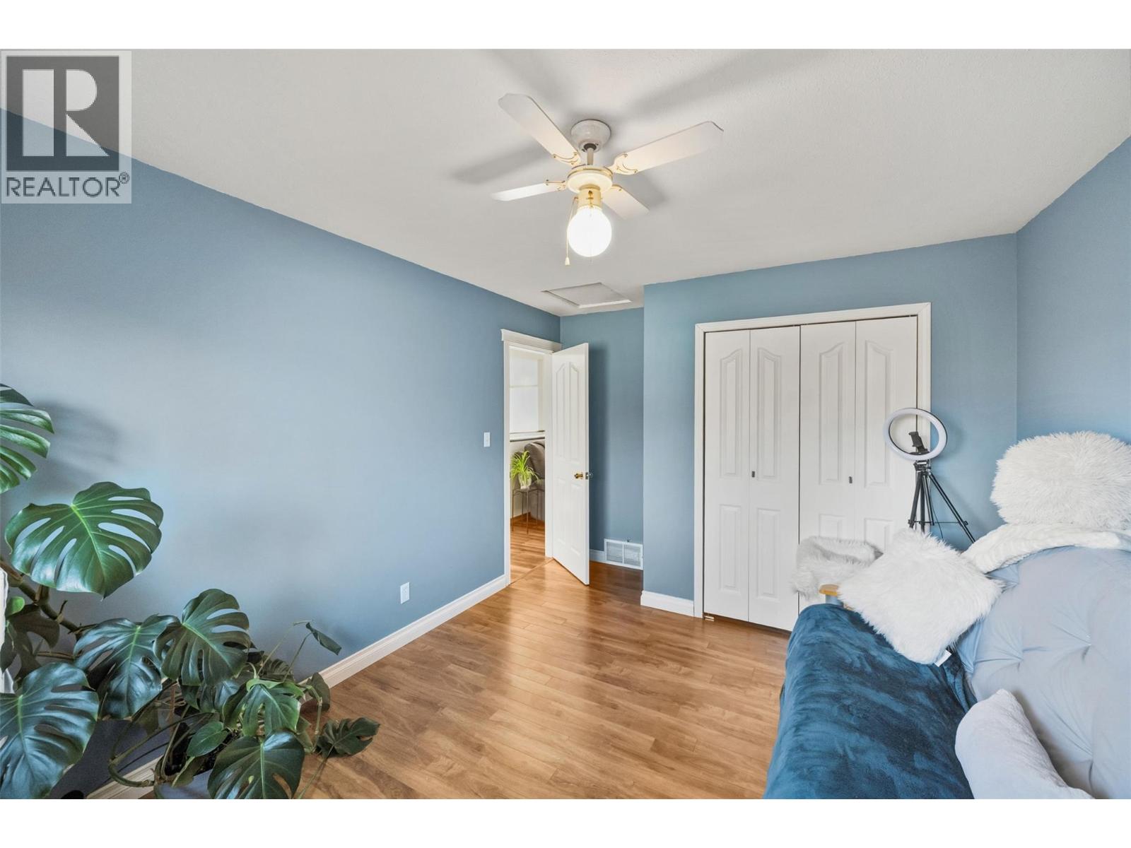 1721 Wallis Road - 30