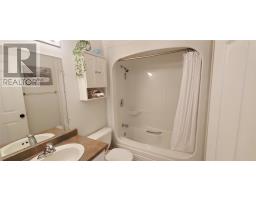8 Breeze Place thumbnail 14
