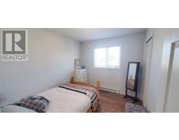 8 Breeze Place thumbnail 15