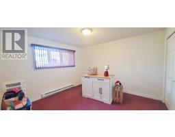 8 Breeze Place thumbnail 19