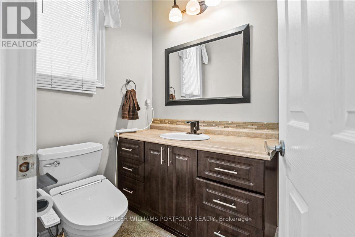 51 SQUIRE FLETCHER DRIVE - Image 18