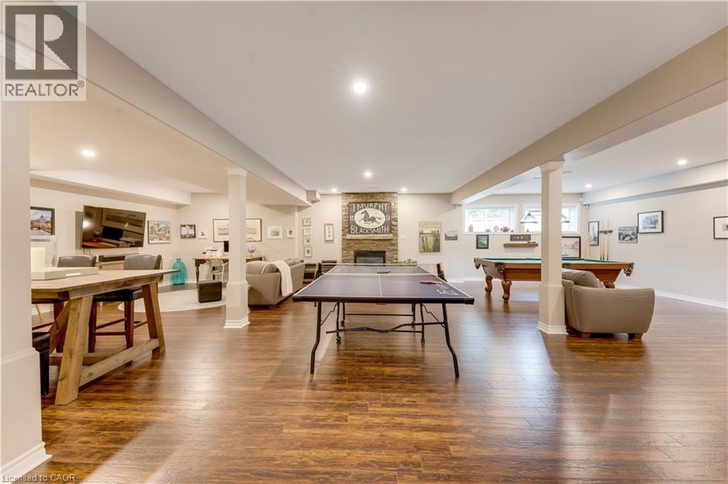 213 EDGEWATER Crescent - Image 28