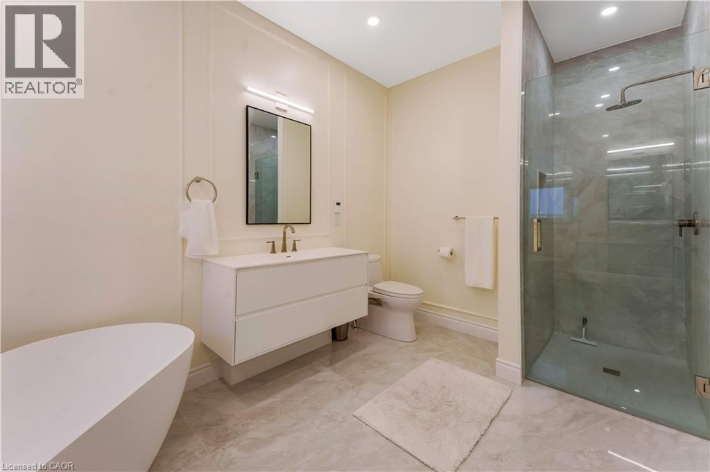 213 EDGEWATER Crescent - Image 26