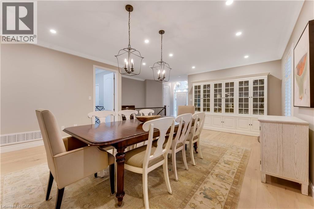 213 EDGEWATER Crescent - Image 9