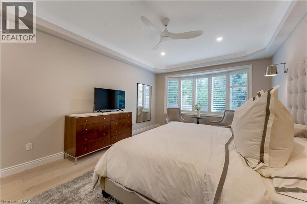 213 EDGEWATER Crescent - Image 22