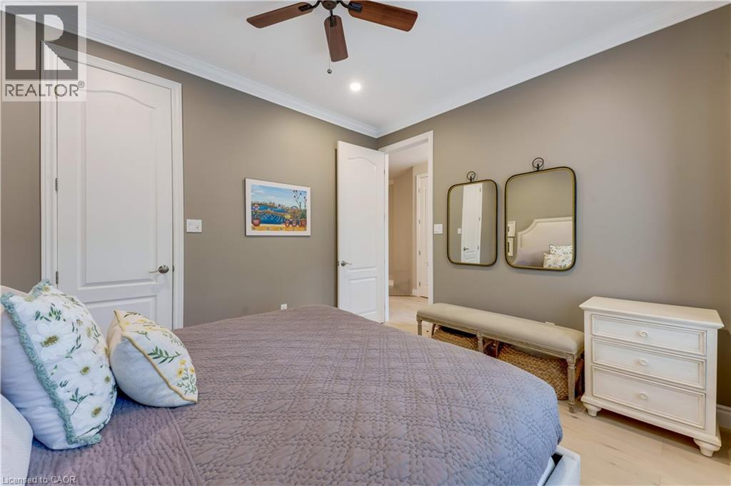 213 EDGEWATER Crescent - Image 6