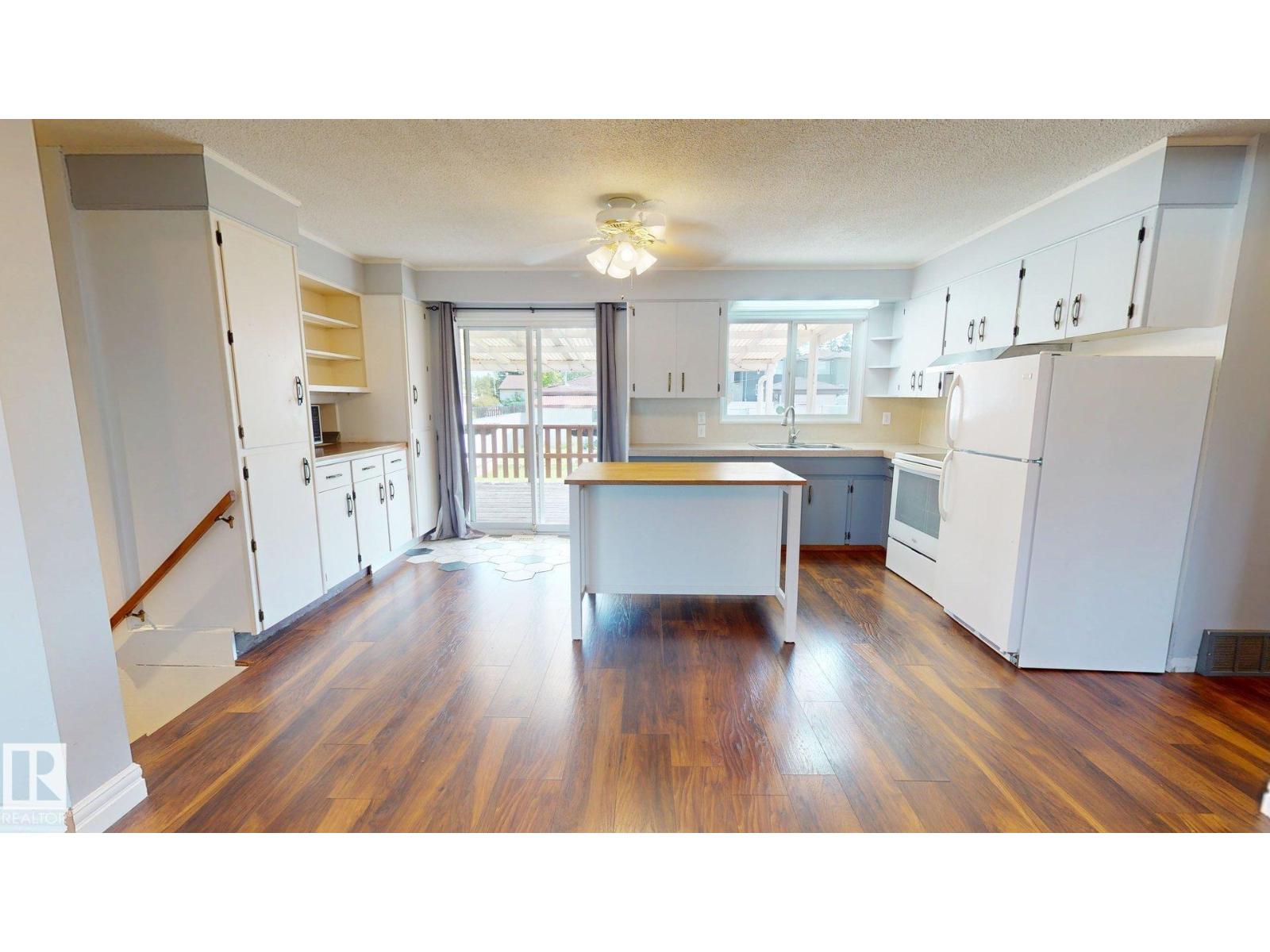 10661 152 ST NW - Image 3