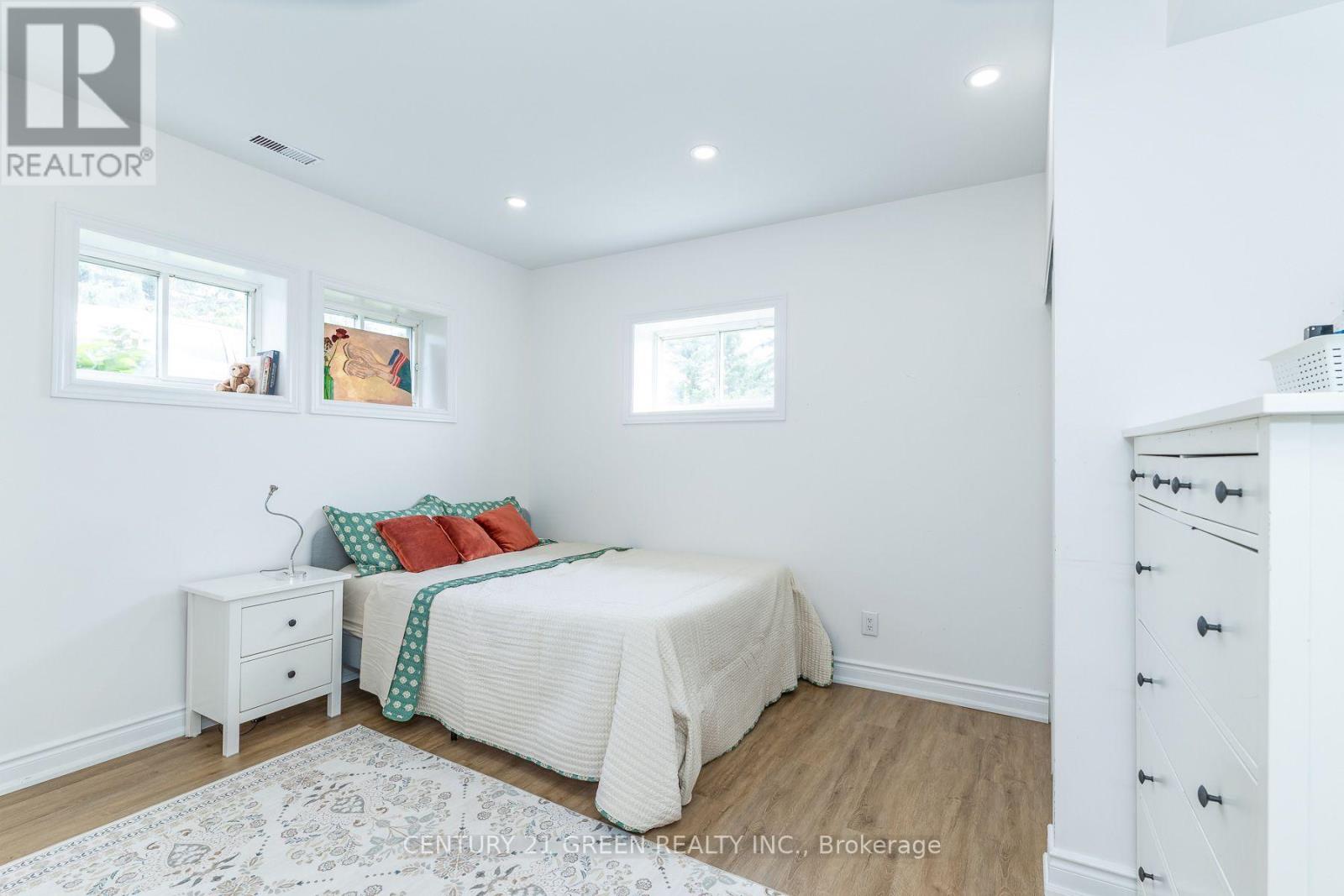 7265 OLD HOMESTEAD ROAD - Image 21