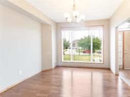 70 Tessler Bay, Winnipeg, MB R2P2Z8 Photo 10