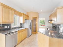 70 Tessler Bay, Winnipeg, MB R2P2Z8 Photo 21