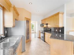 70 Tessler Bay, Winnipeg, MB R2P2Z8 Photo 22