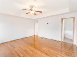 70 Tessler Bay, Winnipeg, MB R2P2Z8 Photo 16