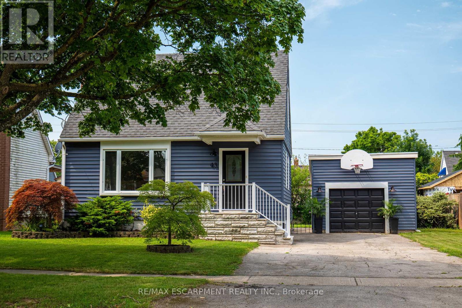 43 GHENT STREET - 2