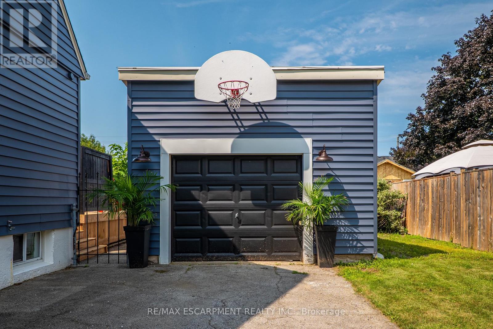 43 GHENT STREET - Image 34