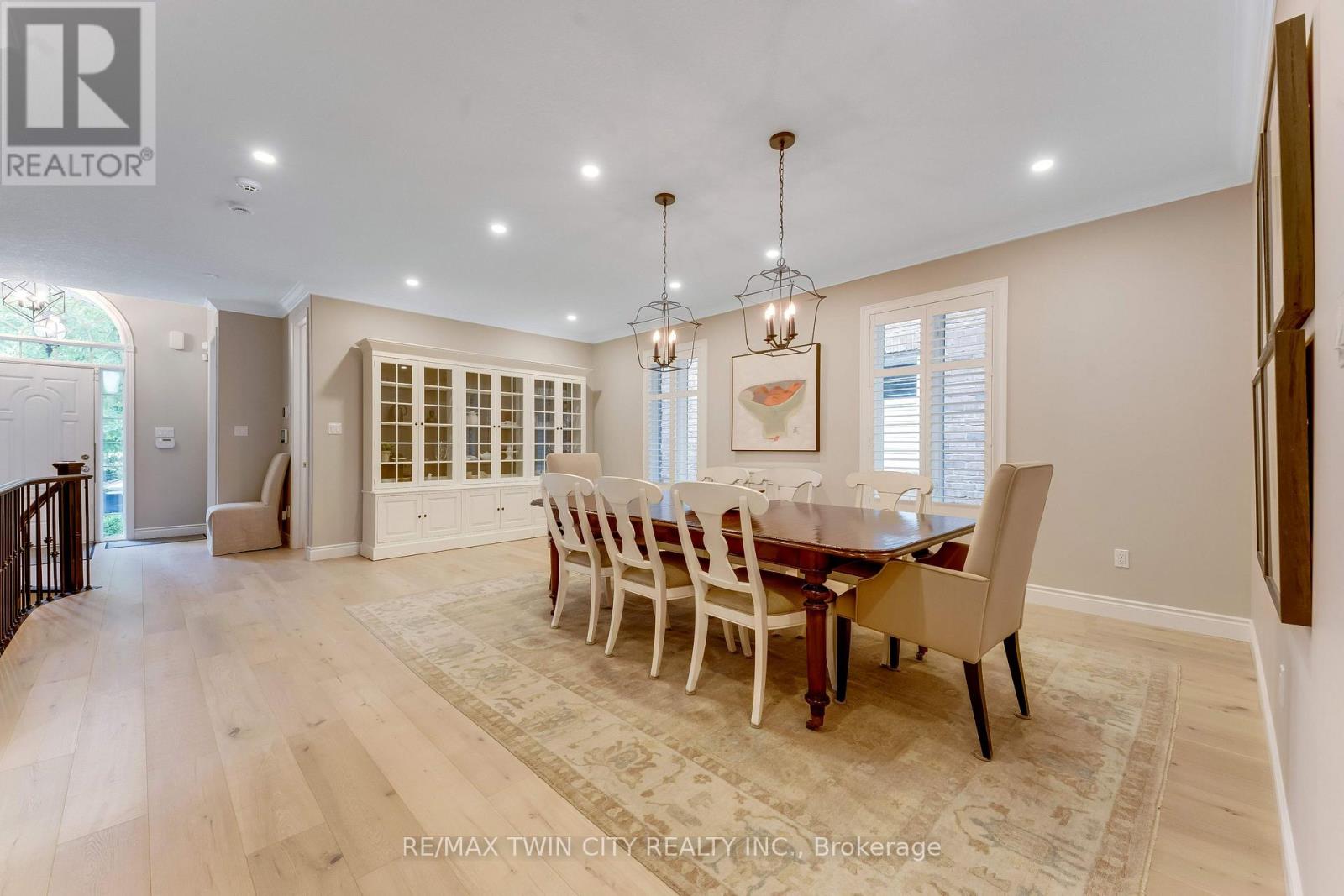 213 EDGEWATER CRESCENT - Image 11