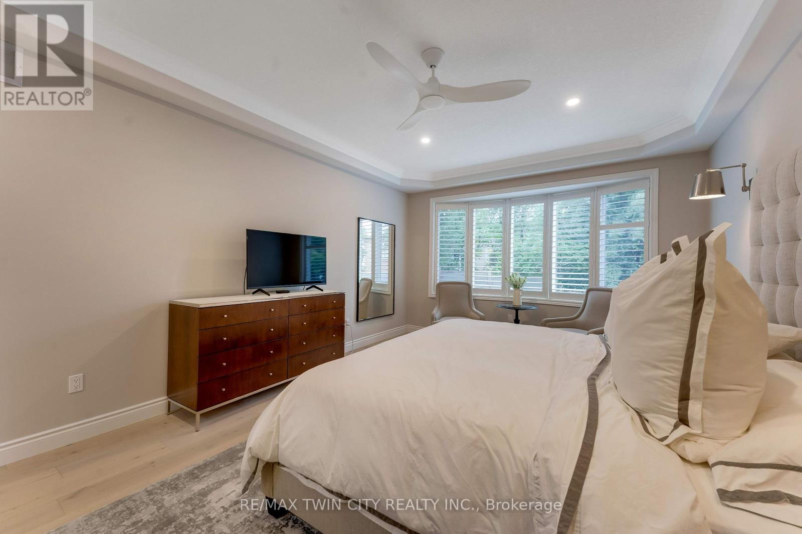 213 EDGEWATER CRESCENT - Image 23
