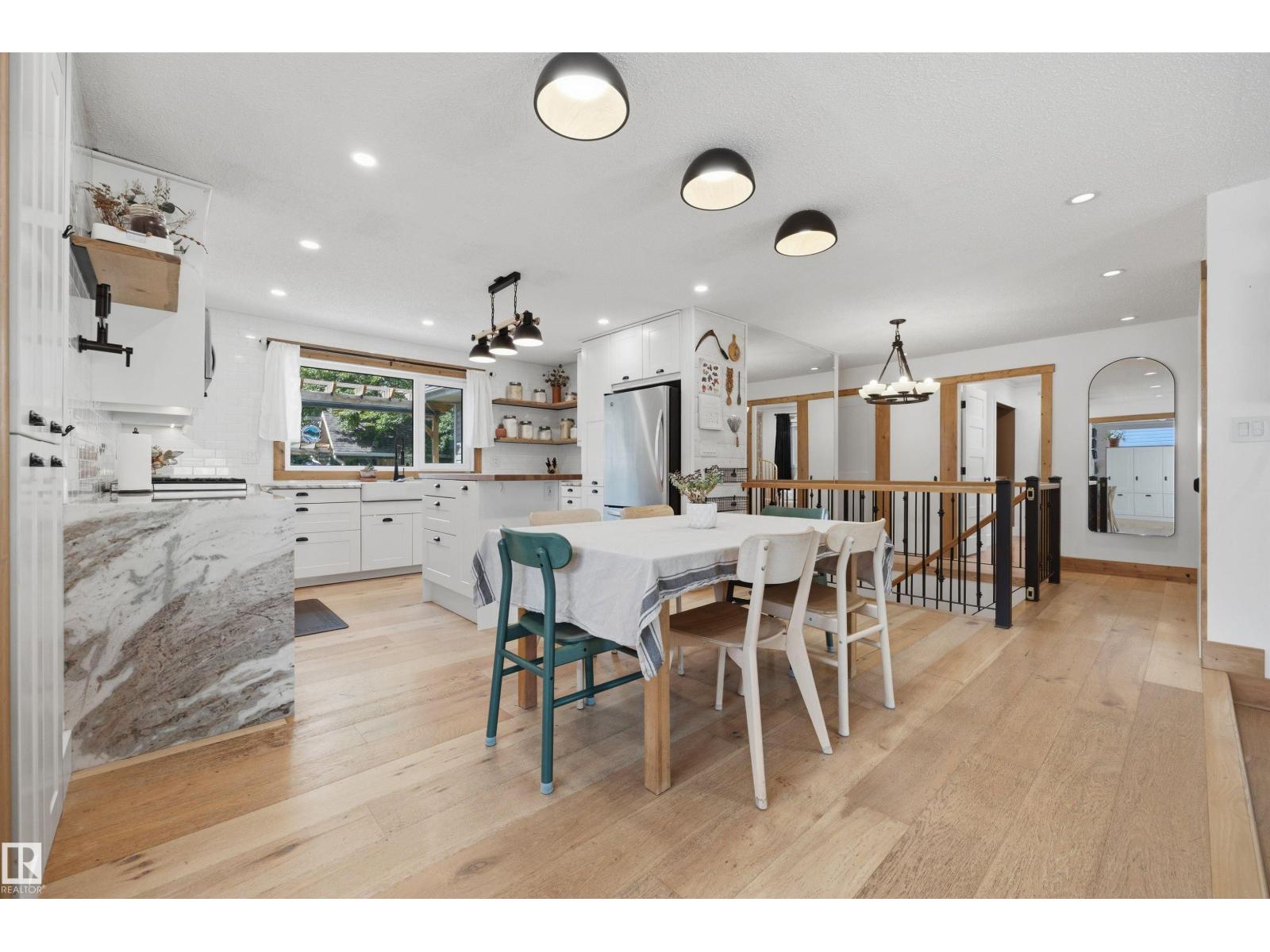 3118 89 ST NW - Image 12