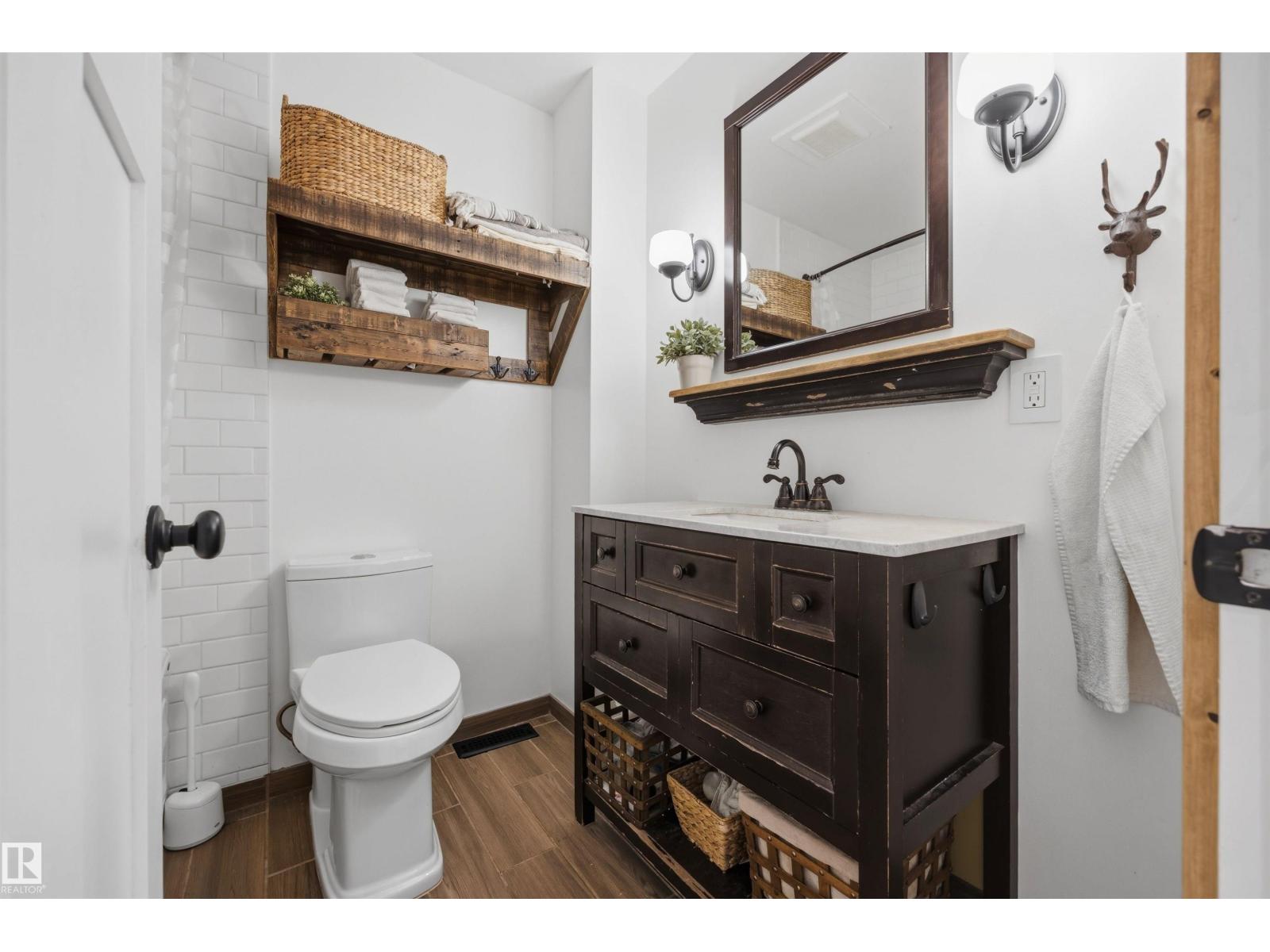 3118 89 ST NW - 26