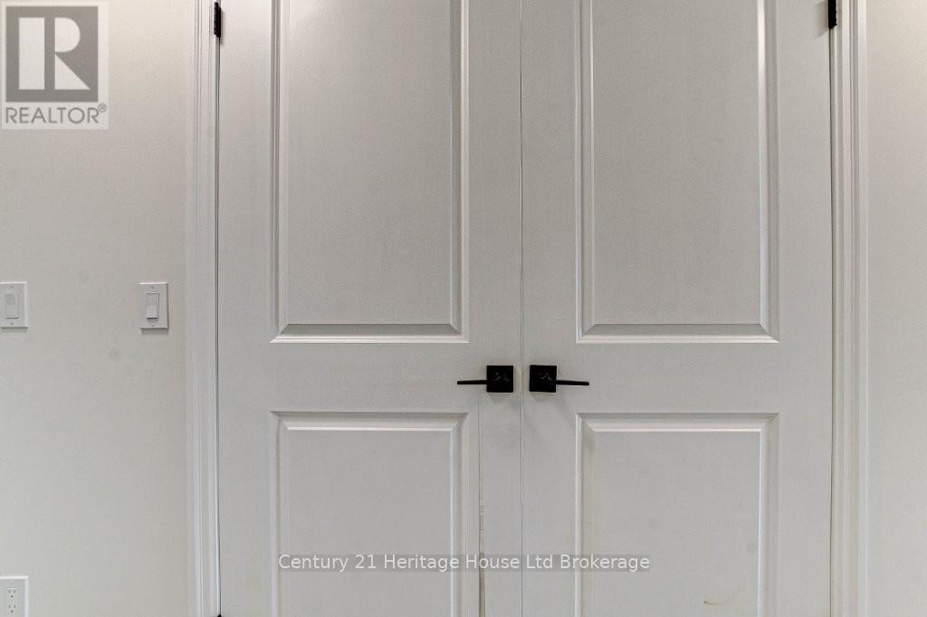 #2 50 BLANDFORD STREET - Image 21