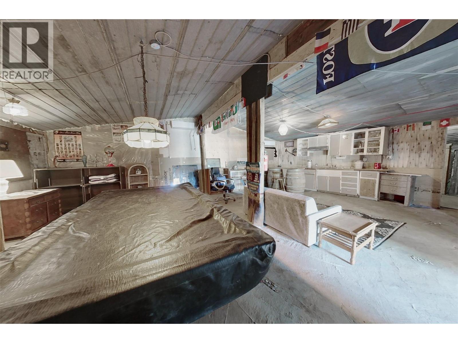 204 Greasewood Avenue, Oliver