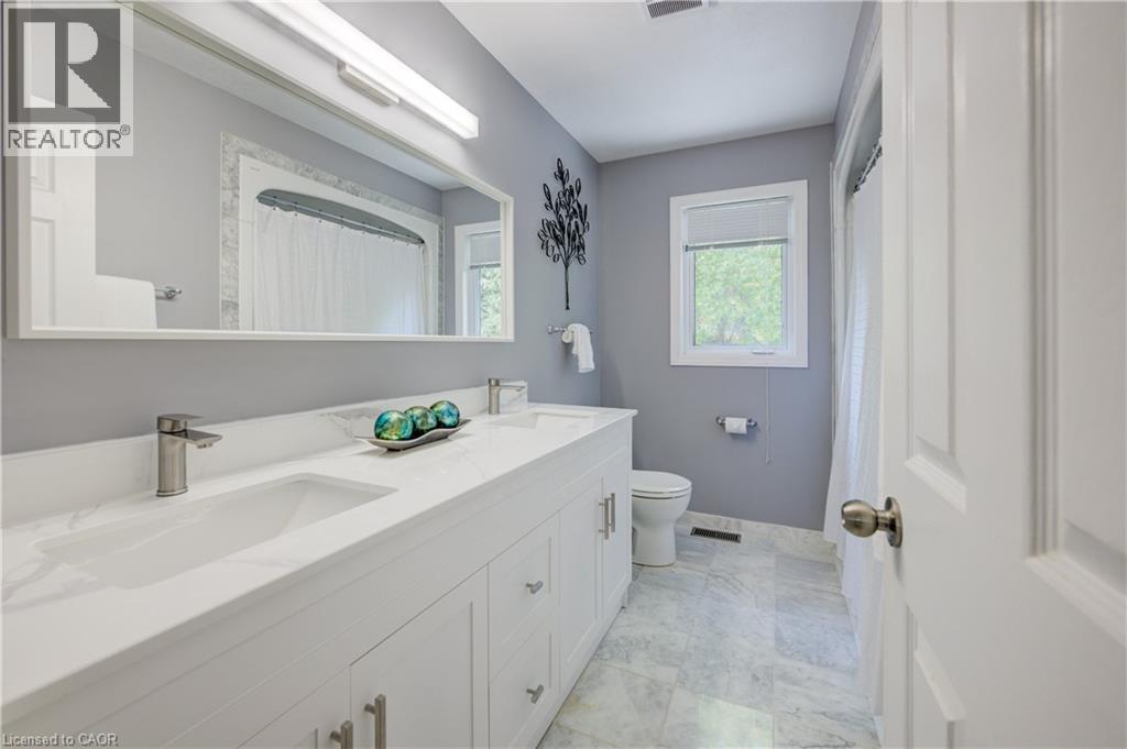 7664 MALTBY Road E - Image 26