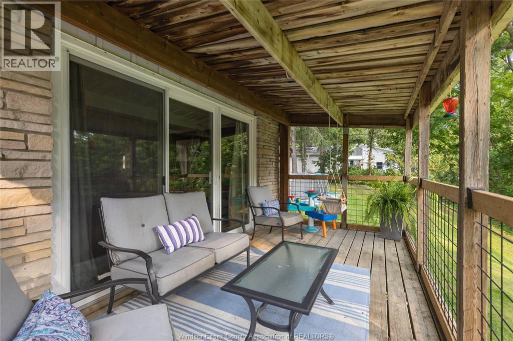 10 OAK STREET - Image 23