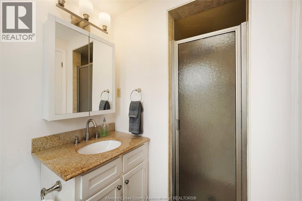 2670 TODD LANE - Image 33