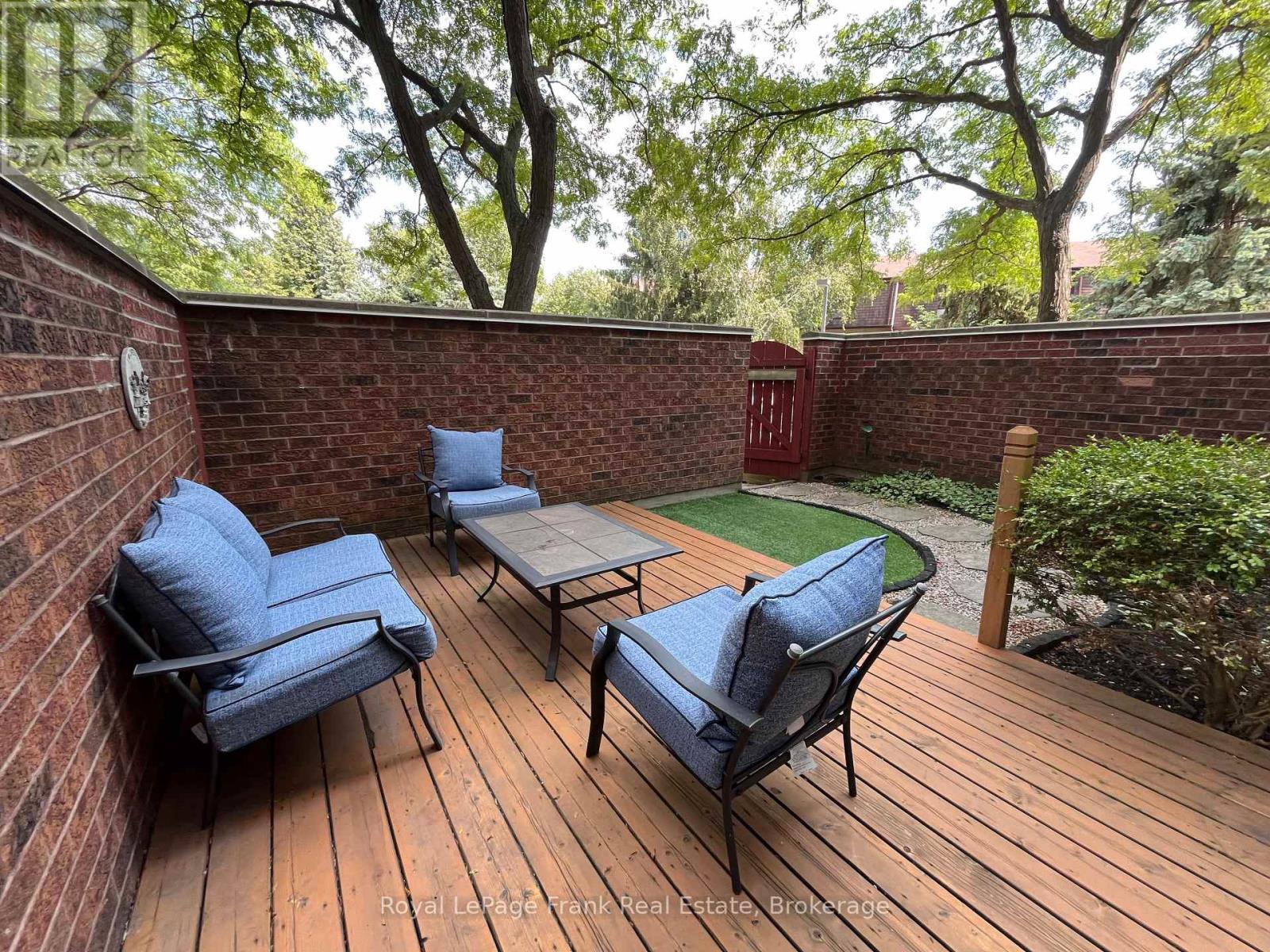#102 1110 WALDEN CIRCLE - Image 26