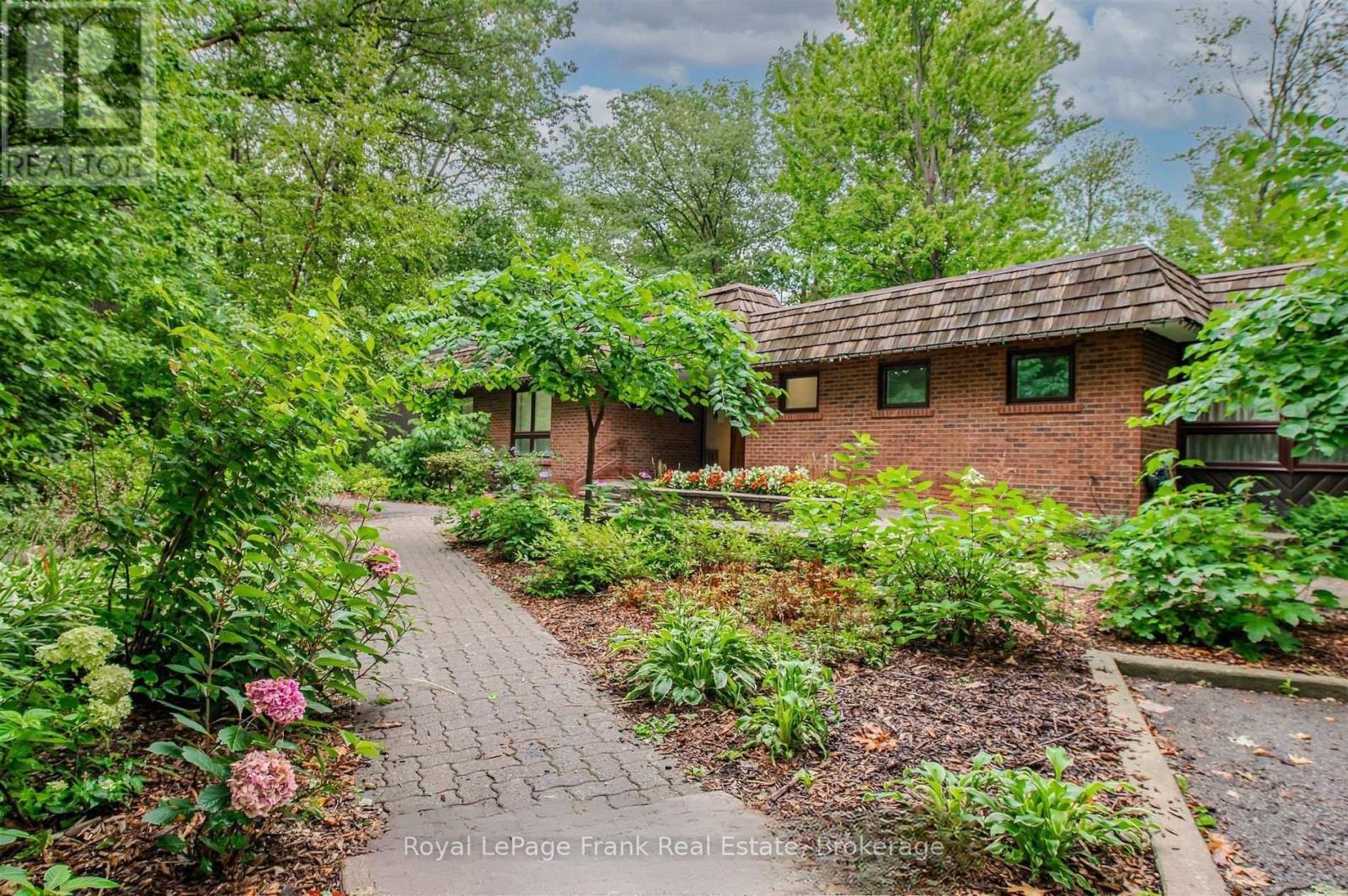 #102 1110 WALDEN CIRCLE - 4
