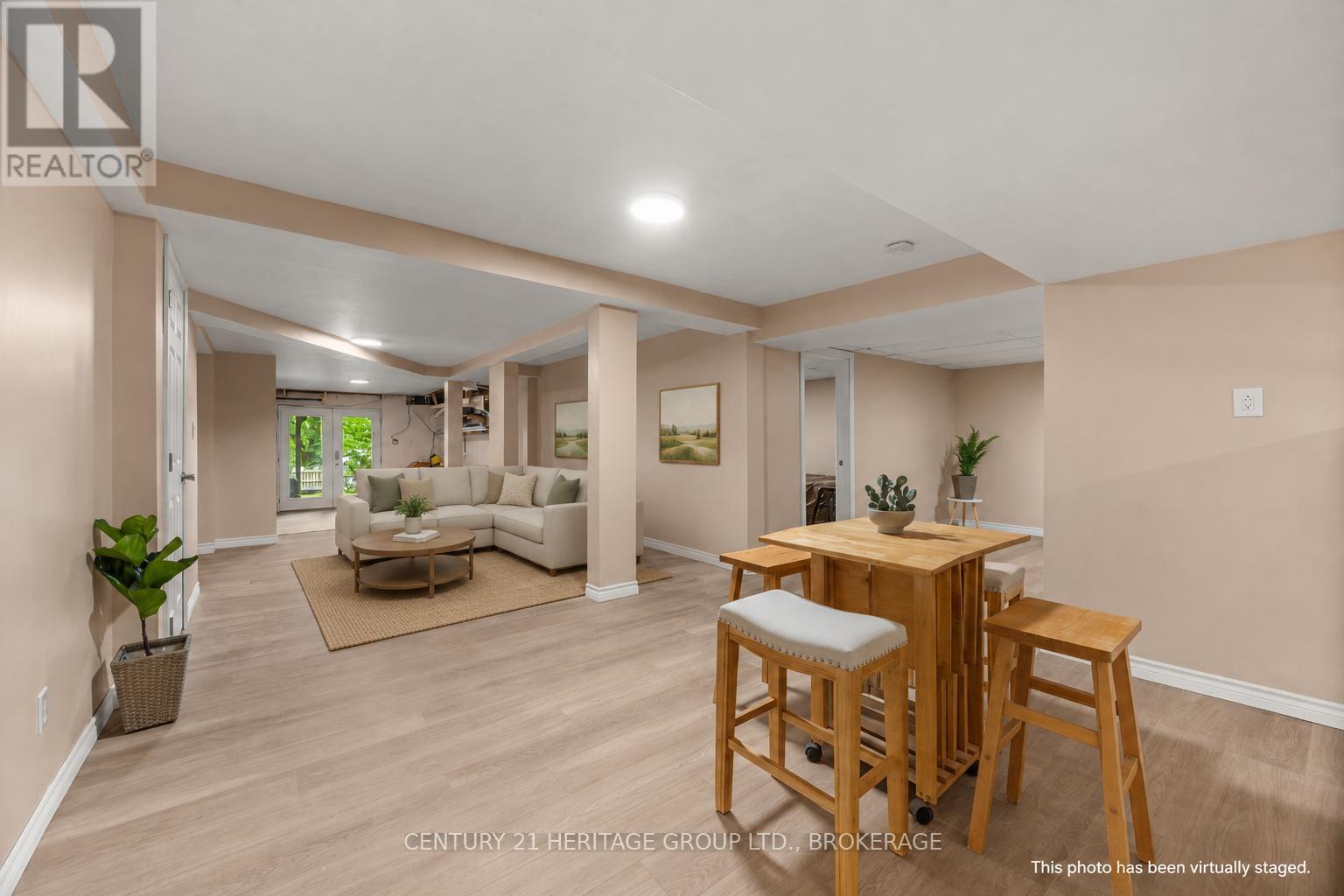 4212 PINE RIDGE DRIVE - Image 36