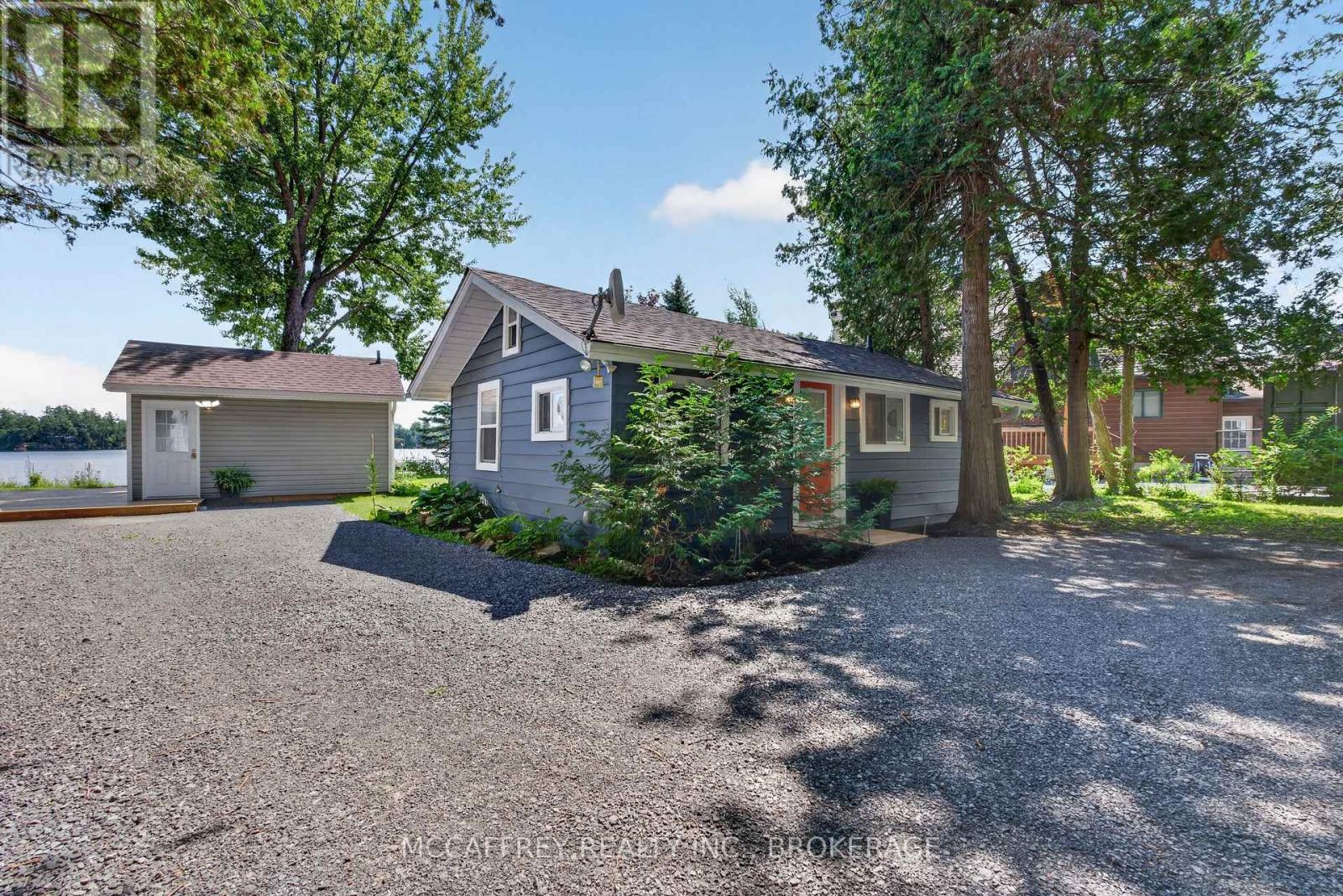 154 A/B NORTH BEAVER LAKE ROAD - 2