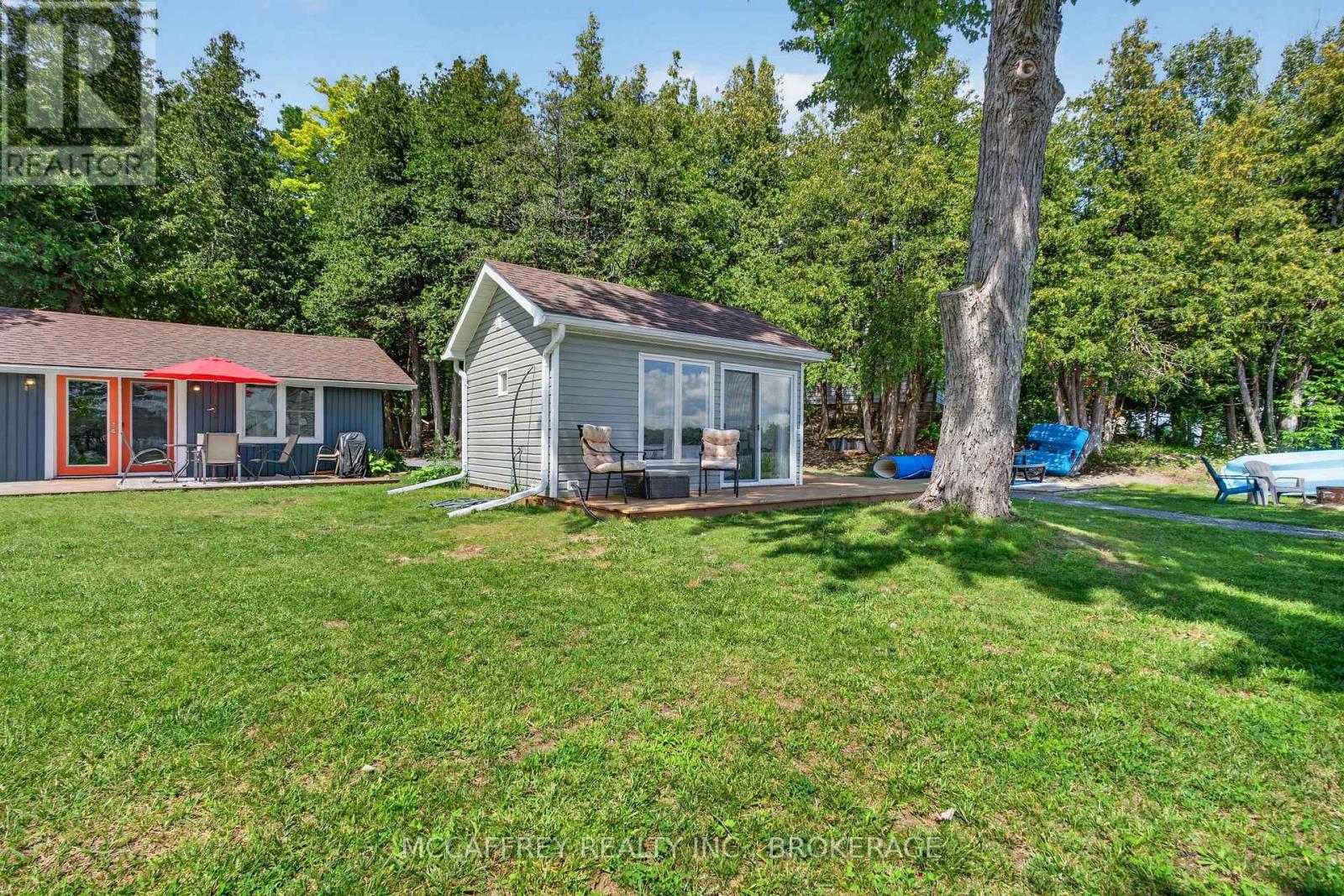 154 A/B NORTH BEAVER LAKE ROAD - Image 32