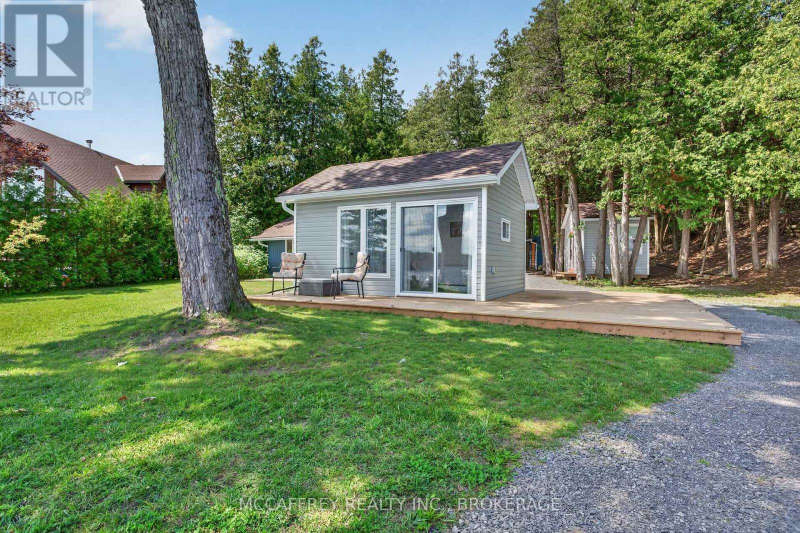 154 A/B NORTH BEAVER LAKE ROAD - Image 36