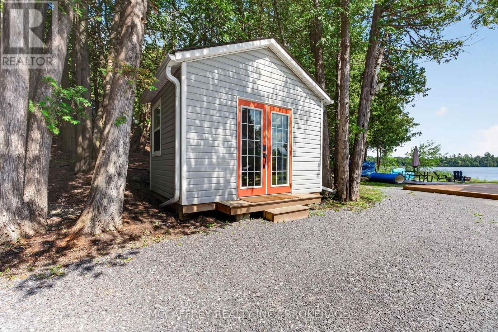 154 A/B NORTH BEAVER LAKE ROAD - Image 44