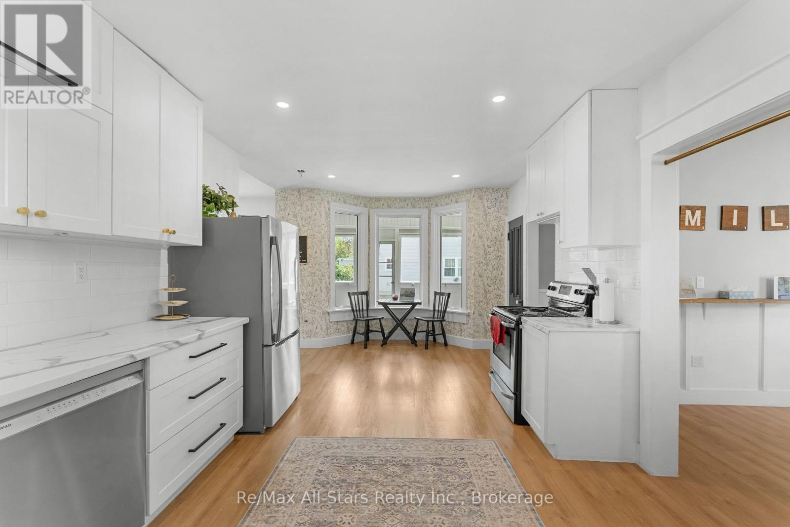 21 FRANCIS STREET E - Image 12