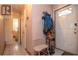 Bedroom 2 - 27 Aspen Drive, Kawartha Lakes, ON K0M1N0 Photo 6