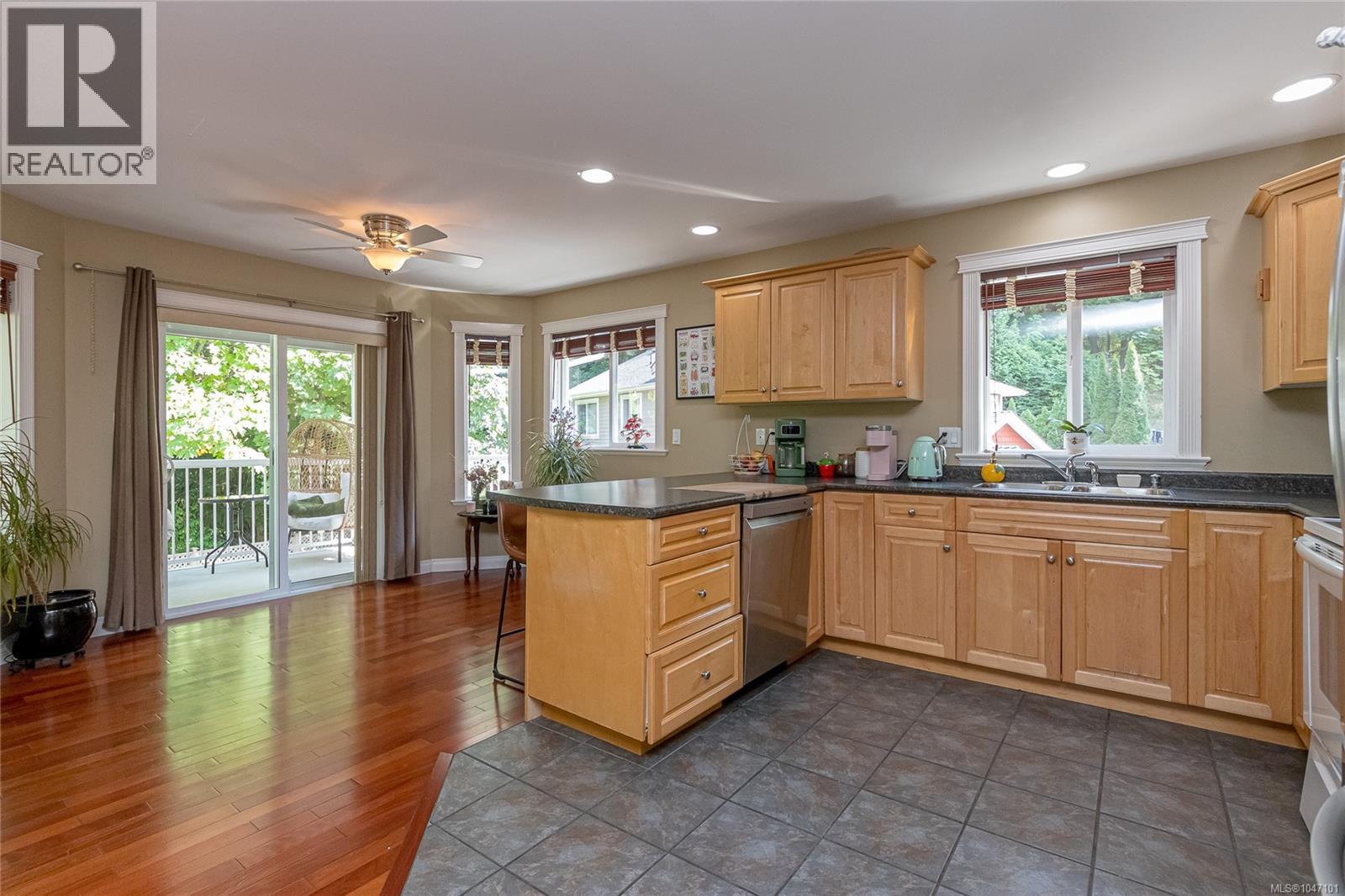 5961 Cornerstone Pl - 17