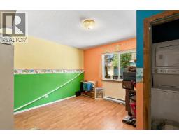 177 Pratt Road, Gibsons, BC V0N1V3 Photo 11