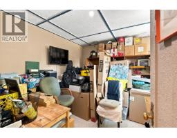 177 Pratt Road, Gibsons, BC V0N1V3 Photo 19
