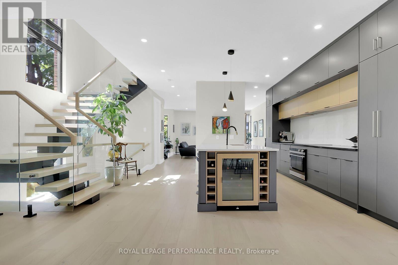 525 Edison Avenue
